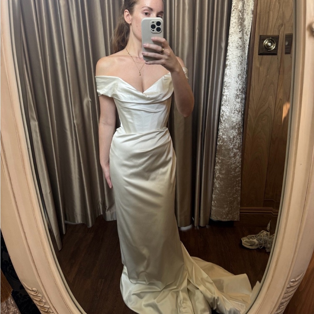 Vivienne Westwood, Nova Cora
